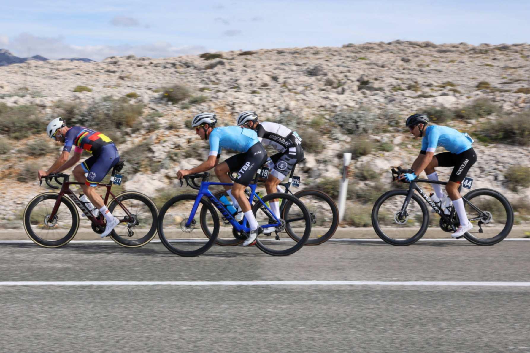GRANFONDO PAG – CYCLING ON THE MOON