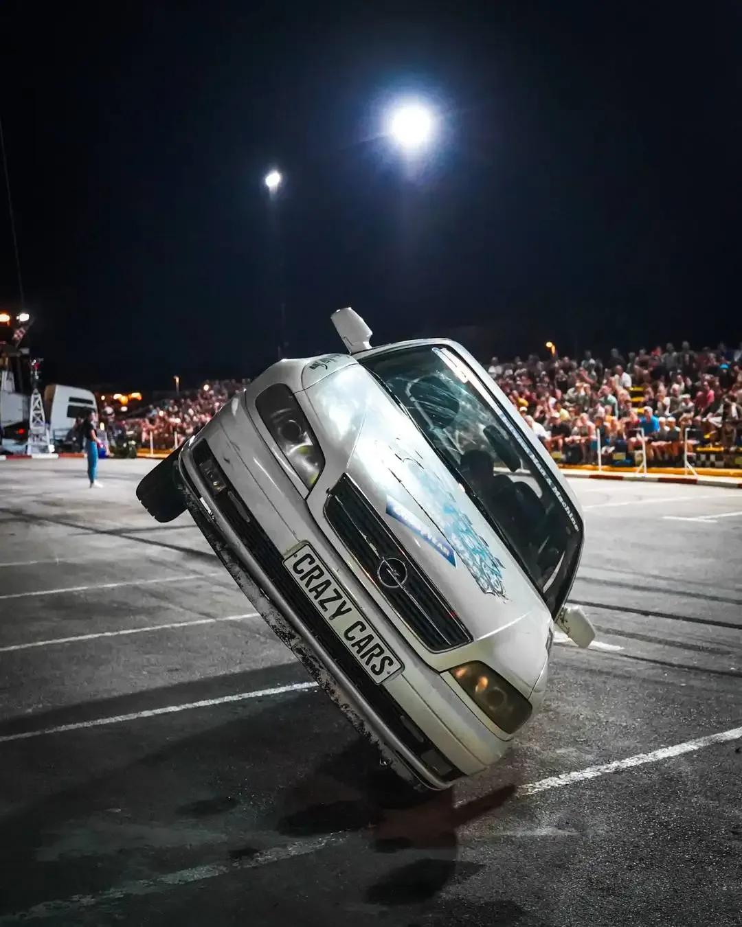Crazy Cars Show – Dinopark Funtana