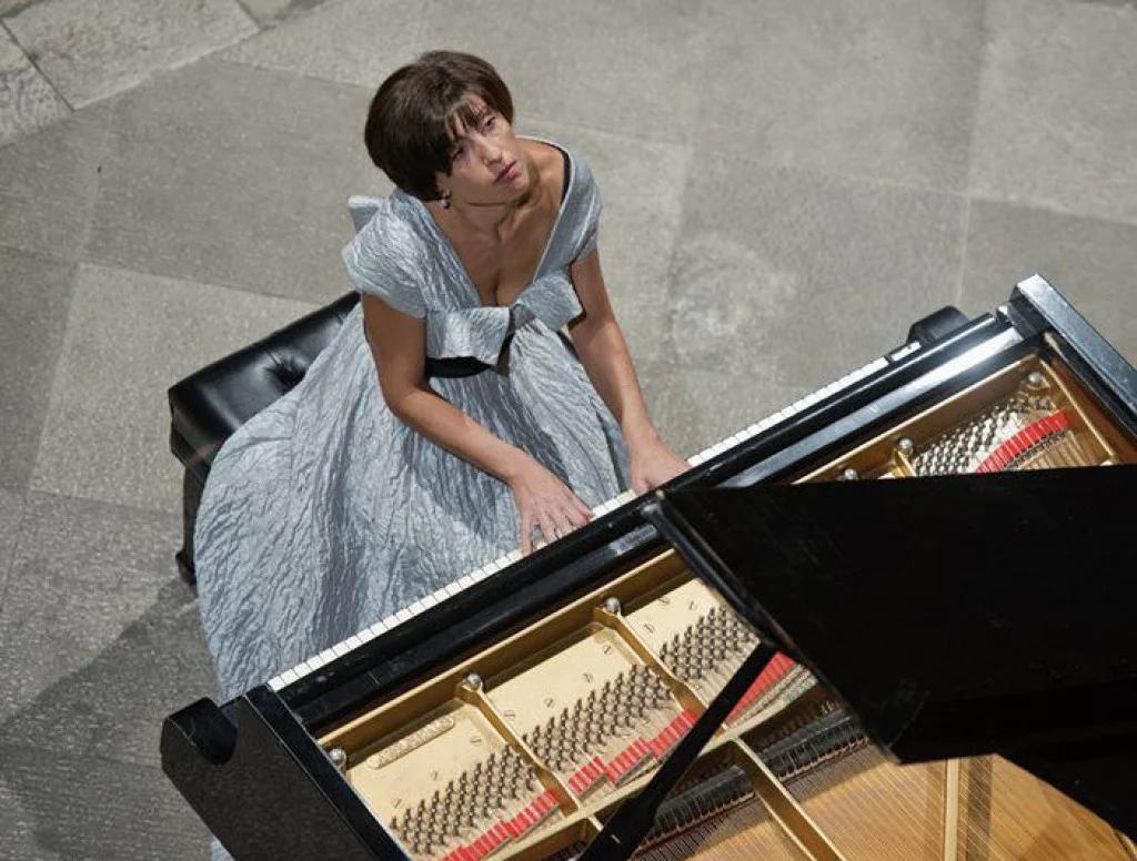 DONACIJSKI KONCERT: NAIRA ASATRYAN, klavir