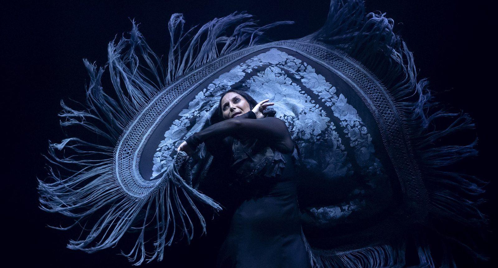 FLAMENCO EN VIVO! FEAT. LA LUPI