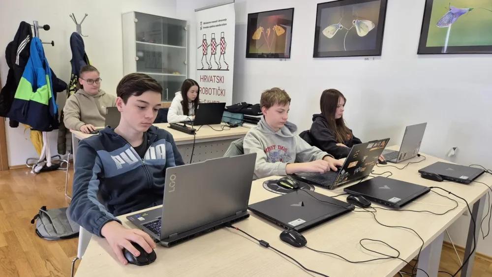STEM NA DRAVI 3D olovke, roboti i potraga za balonima stižu na Marinu Prelog